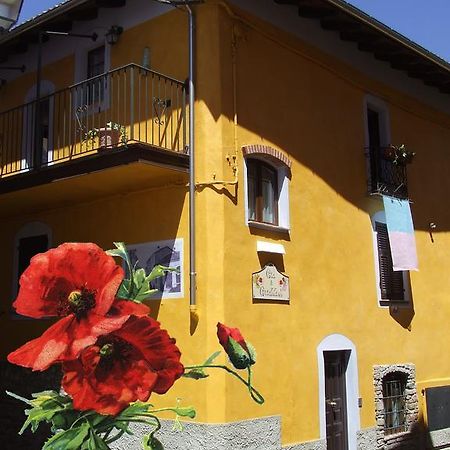 B&B Il Campo Dei Papaveri Mornese Buitenkant foto